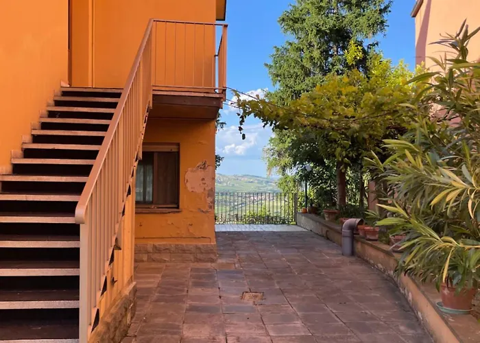 Secret Garden Of Pansiyon Tossignano